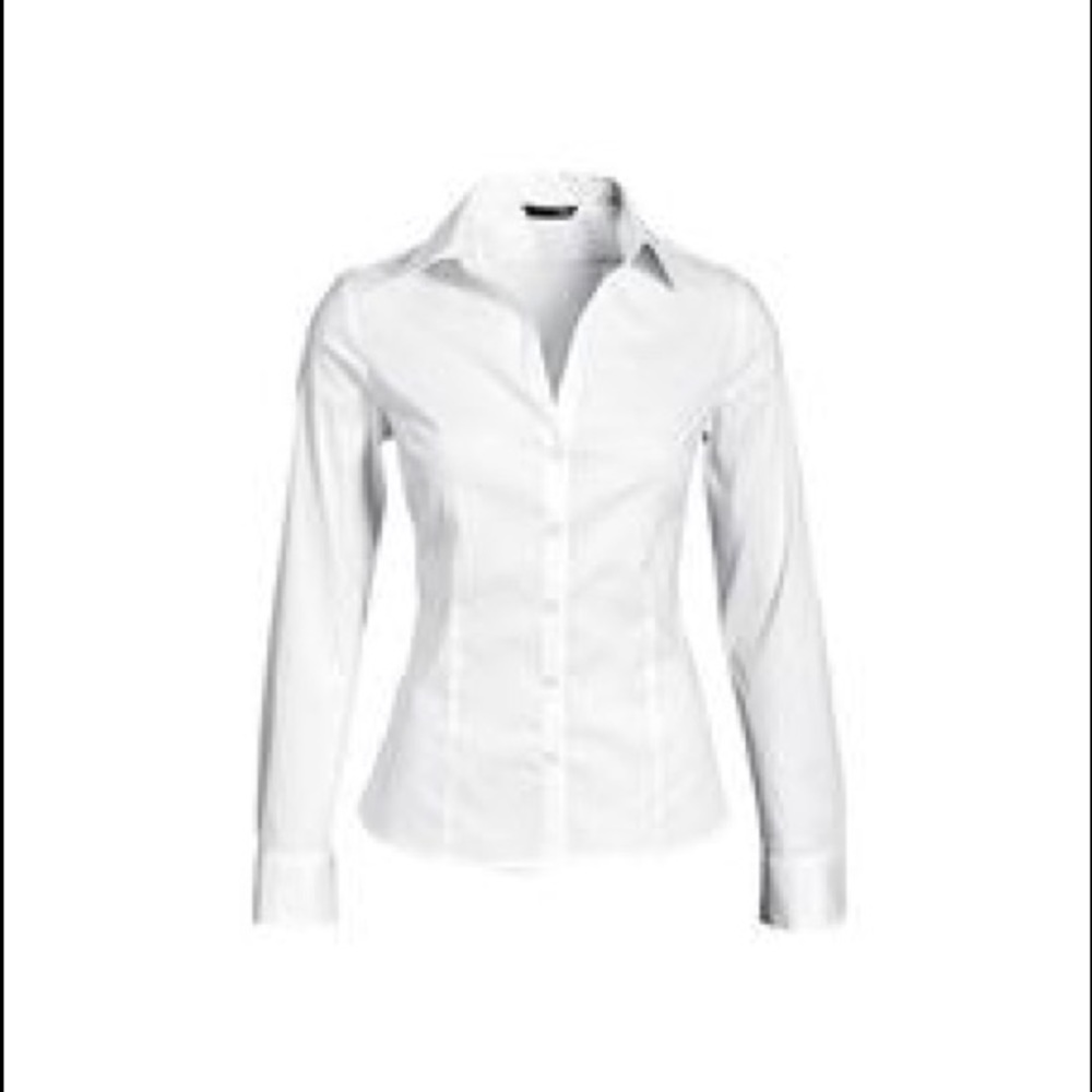 H&M Women’s fitted white button up blouse